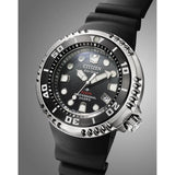 Citizen Promaster Diver Nero BN1024-01E ambientato