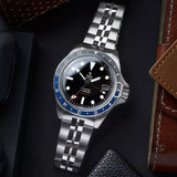 Yema Superman 500 Gmt Batman Nero 39 mm YGMT22C39-AMS ambientato