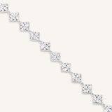 Rosato Bracciale Gemma con Zirconi ambientato