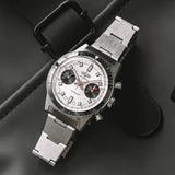 Vulcain Skindiver Chronograph Panda 590176A57.BHM286 ambientato