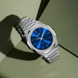D1 Milano Orologio al Quarzo Solo Tempo Uomo con Cassa Ottagonale Quadrante Blu e Cinturino in Acciaio UTBJ09 Ambientato2