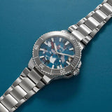 Orologio ORIS Aquis Date Upcycle quadrante multicolor bracciale in acciaio 01 400 7790 4150-07 8 23 02PEB dettaglio 4