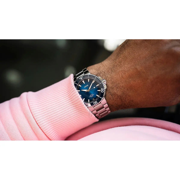 Orologio ORIS Aquis Date quadrante blu bracciale in acciaio 01 400 7769 4135-07 8 22 09PEB
