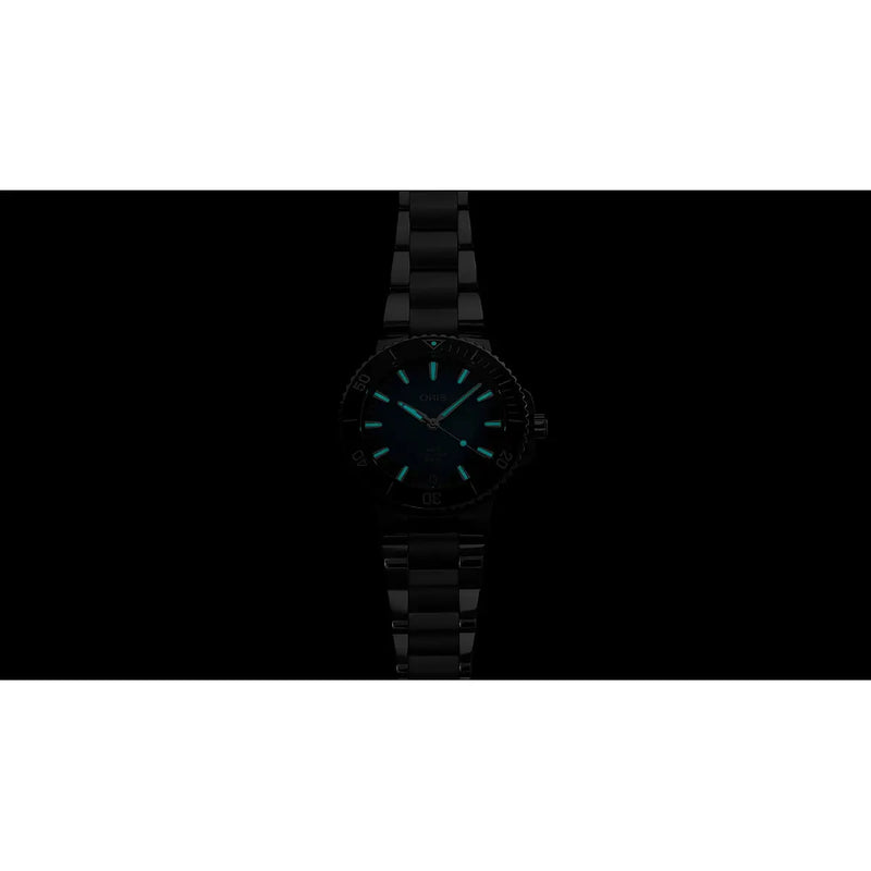 Orologio ORIS Aquis Date quadrante blu bracciale in acciaio 01 400 7790 4135-07 8 23 02PEB dettaglio 4