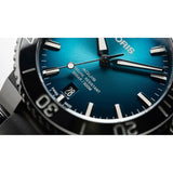 Orologio ORIS Aquis Date quadrante blu bracciale in acciaio 01 733 7732 4155-07 8 21 05PEB dettaglio