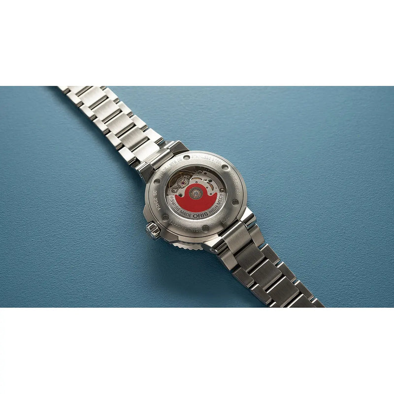 Orologio ORIS Aquis Date quadrante blu bracciale in acciaio 01 733 7770 4155-07 8 18 05P dettaglio 2