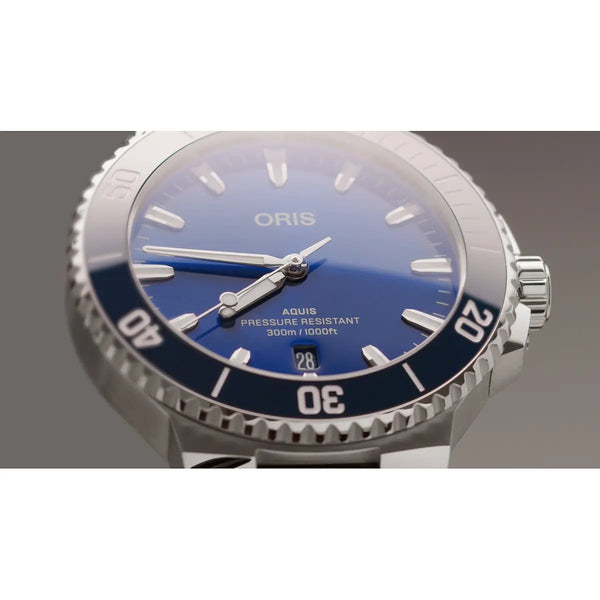 Orologio ORIS Aquis Date quadrante blu bracciale in acciaio 01 733 7787 4135-07 8 22 04PEB