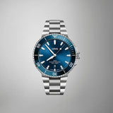 Orologio ORIS Aquis Date quadrante blu bracciale in acciaio 01 733 7789 4135-07 8 23 04PEB dettaglio 5