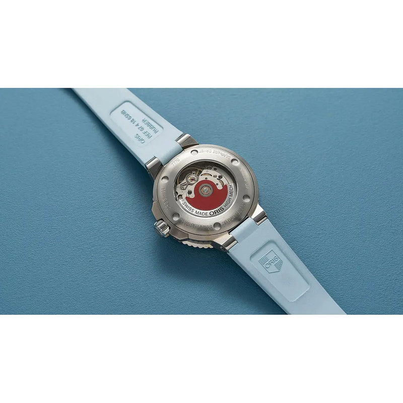 Orologio ORIS Aquis Date quadrante blu cinturino in gomma azzurro 01 733 7770 4155-07 4 18 65FC dettaglio 2