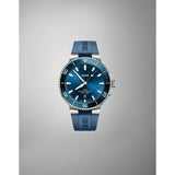Orologio ORIS Aquis Date quadrante blu cinturino in gomma blu 01 733 7789 4135-07 4 23 35FC dettaglio