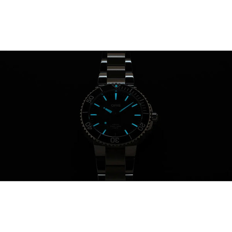 Orologio ORIS Aquis Date quadrante grigio bracciale in acciaio 01 400 7769 4154-07 8 22 09PEB dettaglio 4