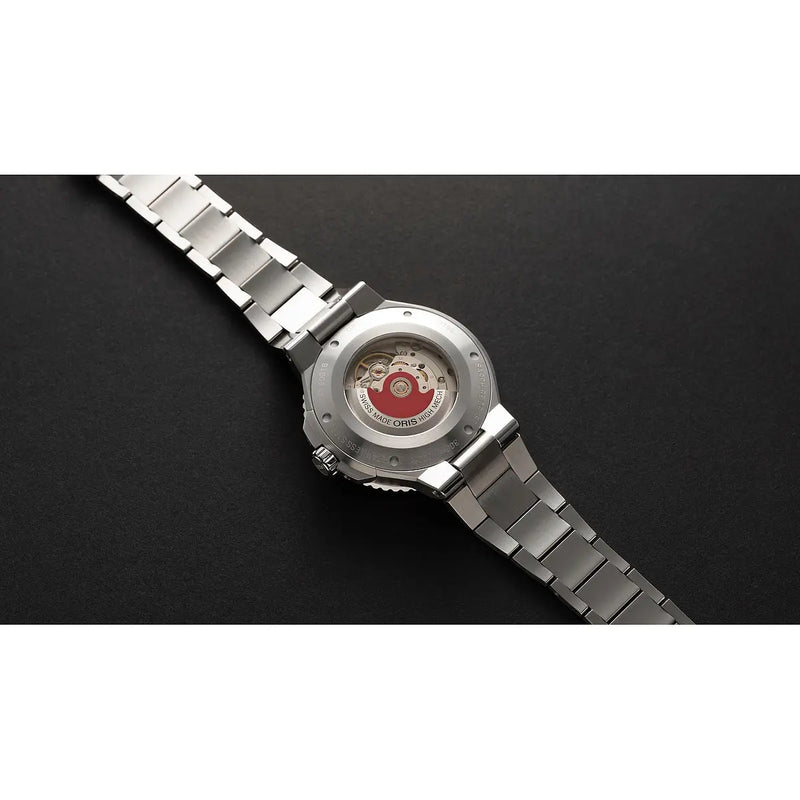Orologio ORIS Aquis Date quadrante nero bracciale in acciaio 01 733 7789 4154-07 8 23 04PEB dettaglio 3