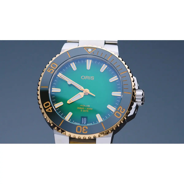 Orologio ORIS Aquis Date quadrante verde bracciale in acciaio 01 400 7769 6357-07 8 22 09PEB