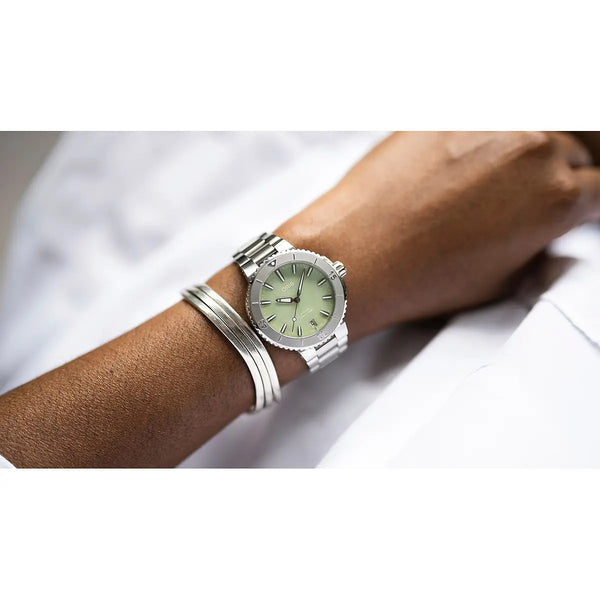 Orologio ORIS Aquis Date quadrante verde bracciale in acciaio 01 733 7770 4157-07 8 18 05P