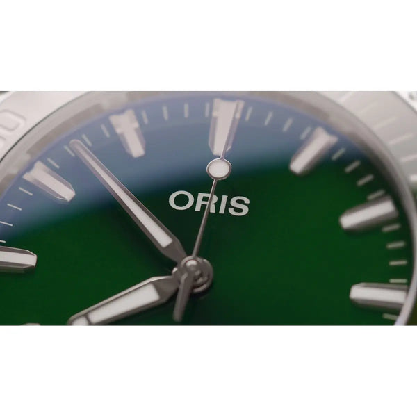 Orologio ORIS Aquis Date quadrante verde bracciale in acciaio 01 733 7787 4157-07 8 22 04PEB