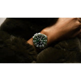 Orologio ORIS Aquis Date quadrante verde bracciale in acciaio 01 733 7789 4157-07 8 23 04PEB dettaglio 3