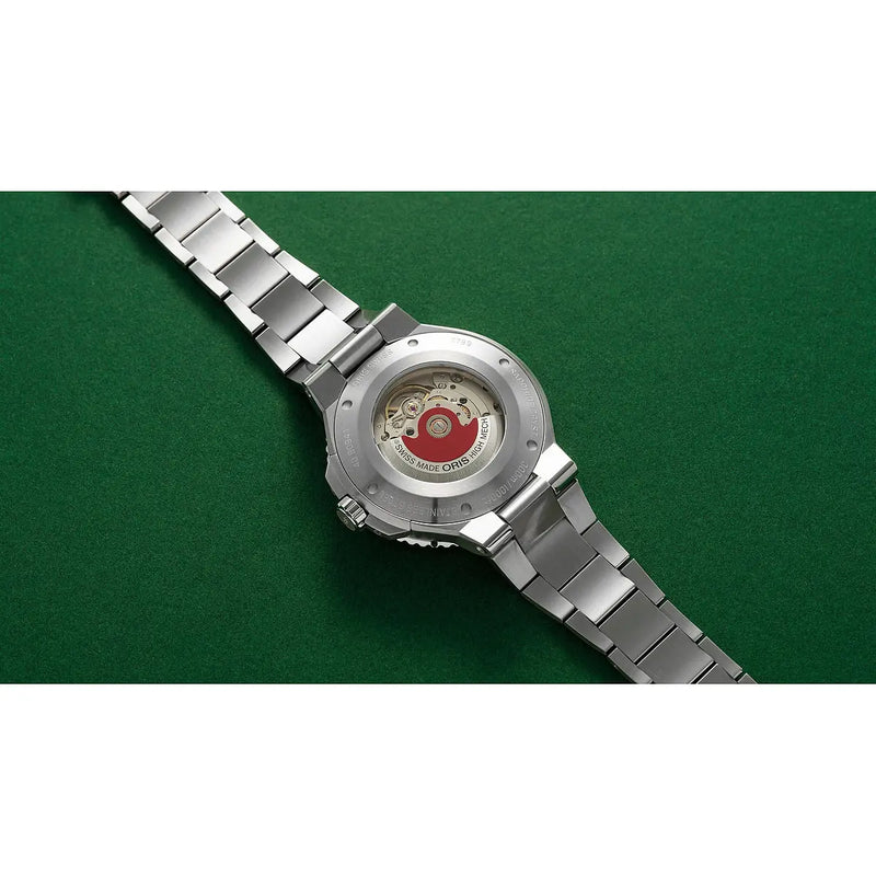 Orologio ORIS Aquis Date quadrante verde bracciale in acciaio 01 733 7789 4157-07 8 23 04PEB dettaglio 4