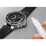 Orologio ORIS Aquis Depth Gauge quadrante nero cinturino in gomma nero 01 733 7755 4154-Set RS