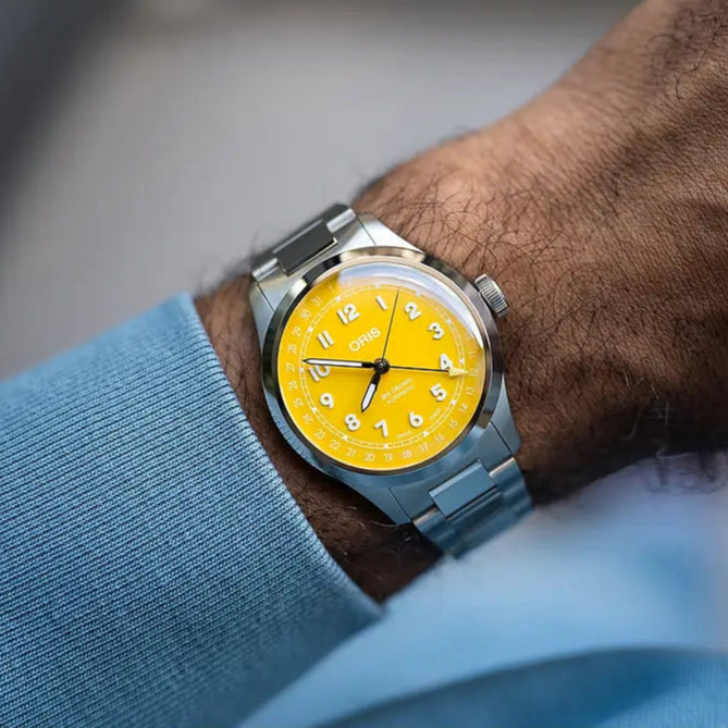 Orologio ORIS Big Crown Pointer Date quadrante giallo bracciale in acciaio 01 754 7798 4069-07 8 20 06 dettaglio