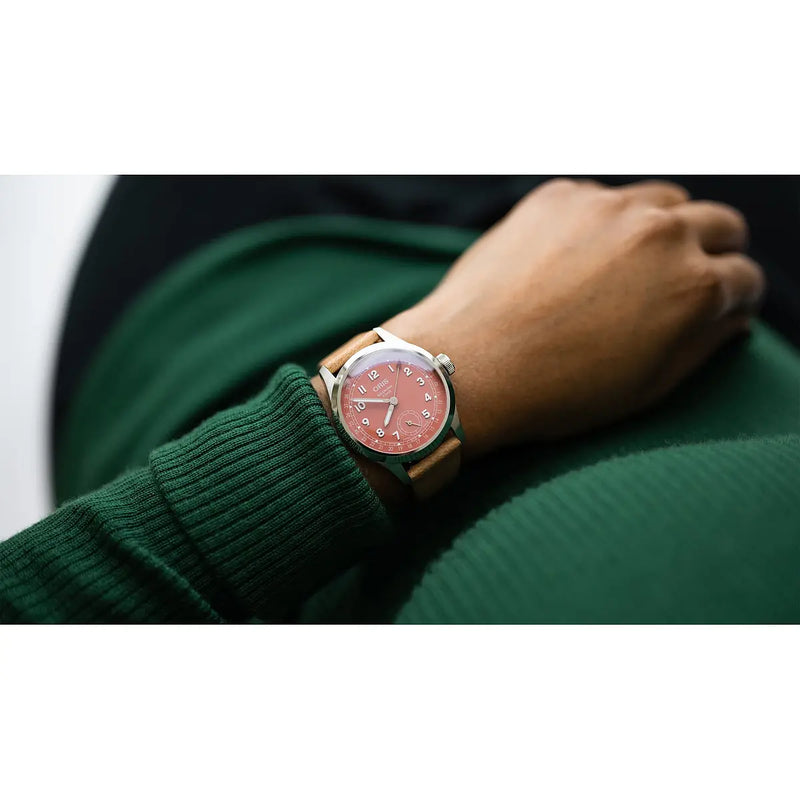 Orologio ORIS Big Crown Pointer Date quadrante rosso cinturino in pelle marrone 01 403 7799 4068-07 6 20 11FC dettaglio