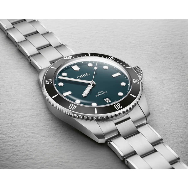 Orologio ORIS Divers Date quadrante blu bracciale in acciaio 01 733 7795 4055-Set