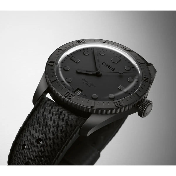 Orologio ORIS Divers Hölstein Edition 2024 quadrante nero cinturino in gomma nero 01 400 7794 4784-Set