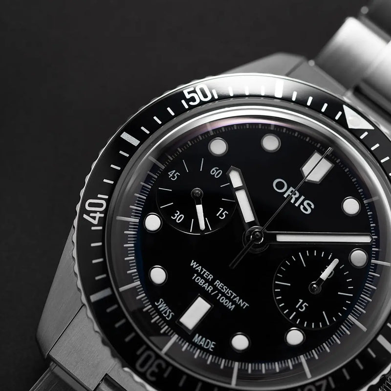 Orologio ORIS Divers Sixty-Five Chronograph quadrante nero bracciale in acciaio 01 771 7791 4054-07 8 20 18 dettaglio 2