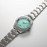 Orologio ORIS Divers Sixty-Five Cotton Candy quadrante verde bracciale in acciaio 01 733 7771 4057-07 8 19 18 dettaglio 3