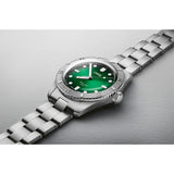 Orologio ORIS Divers Sixty-Five quadrante verde bracciale in acciaio 01 400 7774 4057-07 8 19 18 dettaglio 2