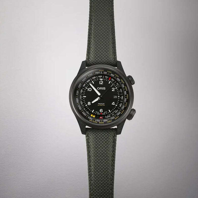 Orologio ORIS ProPilot Altimeter quadrante nero cinturino in tessuto verde 01 793 7775 8764-Set