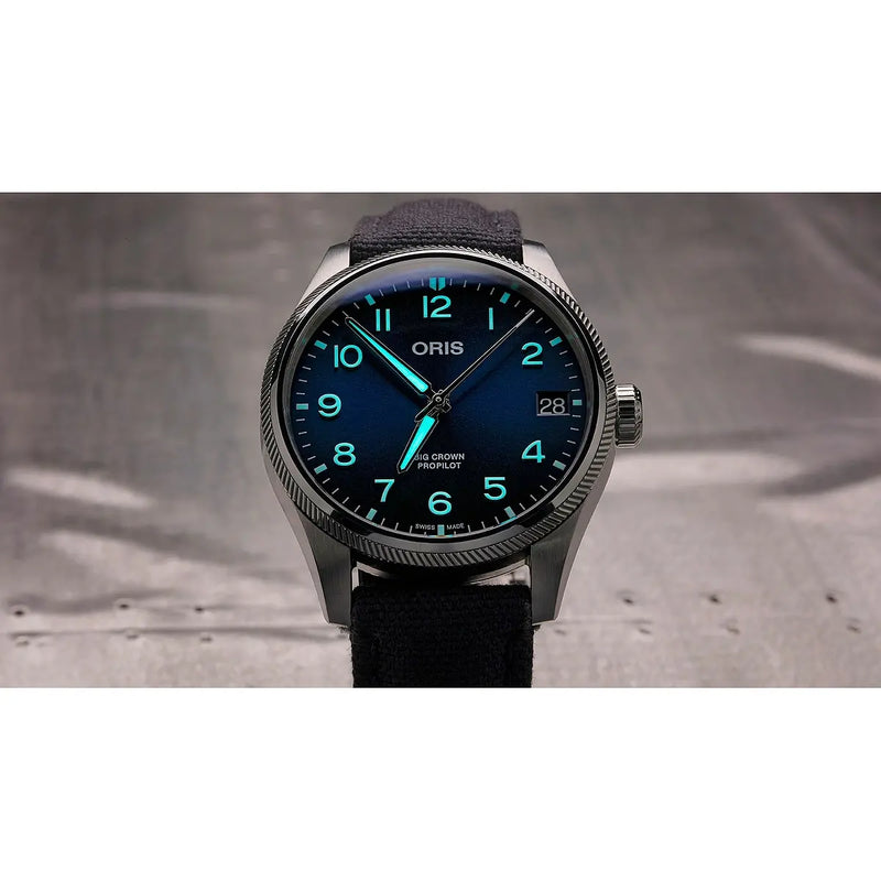 Orologio ORIS ProPilot Big Crown Big Date quadrante blu cinturino in tessuto blu 01 751 7761 4065-07 3 20 05LC dettaglio 2