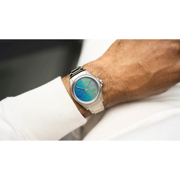 Orologio ORIS ProPilot X Calibre 400 Laser quadrante multicolor bracciale in titanio 01 400 7778 7150-07 7 20 01TLC dettaglio