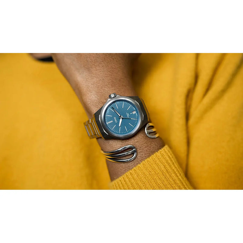 Orologio ORIS ProPilot X Calibre 400 quadrante blu bracciale in titanio 01 400 7778 7155-07 7 20 01TLC dettaglio 2
