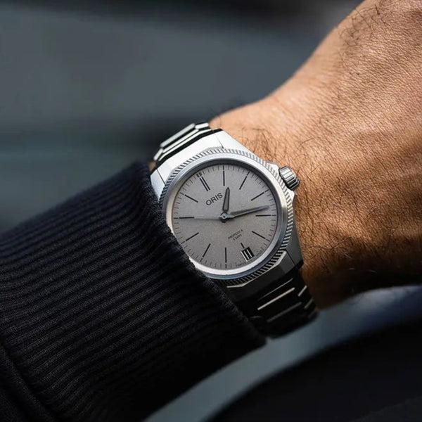 Orologio ORIS ProPilot X Calibre 400 quadrante grigio bracciale in titanio 01 400 7778 7153-07 7 20 01TLC dettaglio
