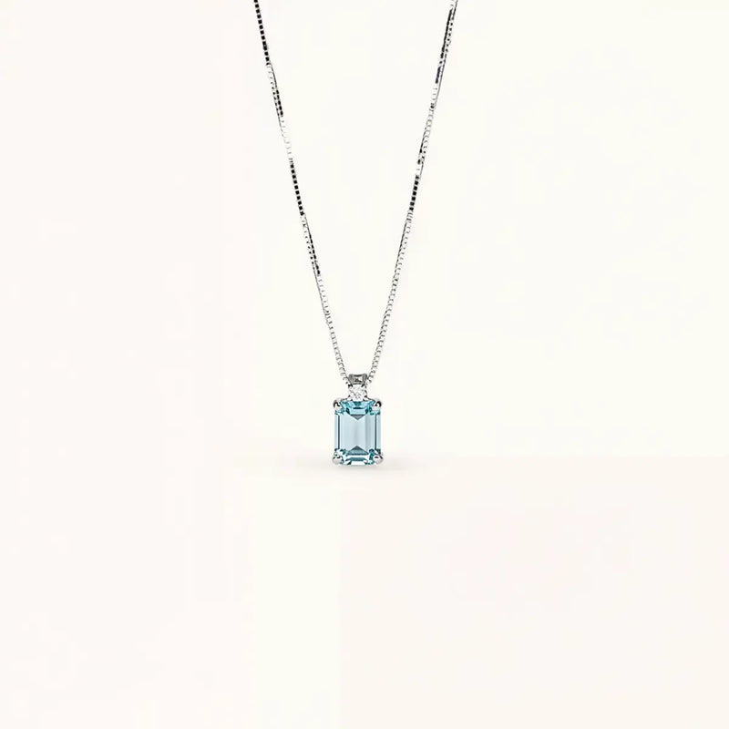 ALFYO Collana Acquamarina Taglio Smeraldo e Diamante in Oro Bianco