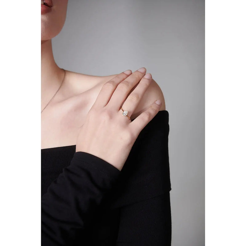 Anello Solitario MyO con Diamante Taglio Goccia