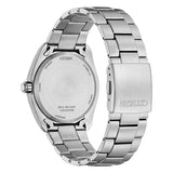 Citizen SuperTitanio26 vista fondello a vite in titanio con incisioni Eco-Drive e chiusura bracciale logo AW1900-50E
