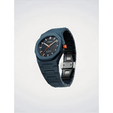 D1 Milano POLYCARBON Blue Legacy vista laterale con chiusura butterfly nascosta in acciaio e corona arancione PCBJ41