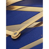 D1 Milano Ultra Thin Royal Inlay macro dettaglio lancette dorate e quadrante blu con intarsi geometrici lucidi UCBL02