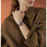 Frederique Constant Classics Moneta Solarmetre indossato al polso, quadrante bordeaux e cinturino pelle nera FC-120BRG3S6