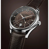 Frederique Constant Classics Runabout Automatic GMT macro quadrante marrone con linee verticali e lancetta GMT datario FC-350RBR5B6