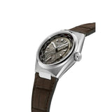 Frederique Constant Highlife Worldtimer Manufacture vista laterale cassa acciaio e corona, cinturino pelle marrone FC-718C4NH6