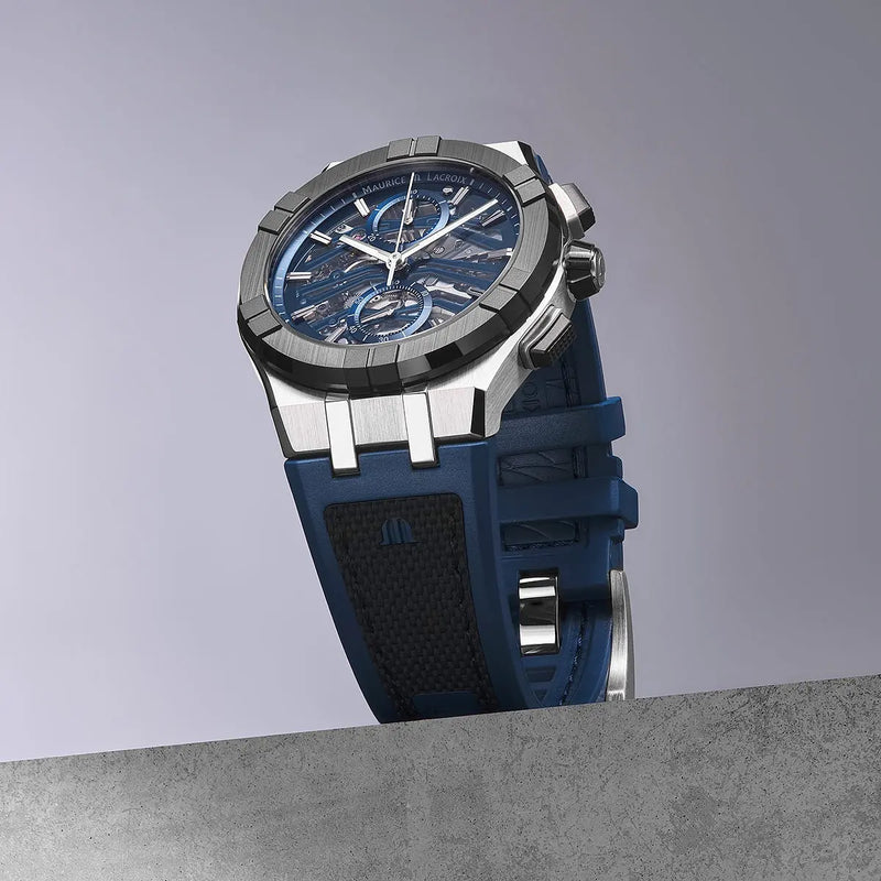 Orologio Maurice Lacroix Aikonic Automatic Chronograph Skeleton AC8018-SSL20-030-4 ambientato