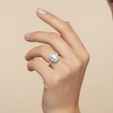 ALFYO MyO Anello Solitario Oro Bianco con Moissanite Taglio Smeraldo Con Contorno