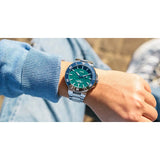 Oris Aquis Yangtze Jiangtun Limited Edition 01 733 7789 4197-Set indossato