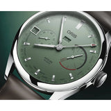 Oris Artelier Calibre 113 dettaglio quadrante verde indici a bastoni, riserva di carica e calendario completo 01 113 7806 4057-07 5 22 96FC