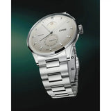 Oris Artelier Complication vista prospettica quadrante bianco secondo fuso orario bracciale acciaio 01 782 7811 4051-07 8 20 20