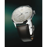 Oris Artelier Complication vista prospettica cassa acciaio con corona e cinturino pelle marrone con chiusura deployante 01 782 7811 4051-07 6 20 17FC