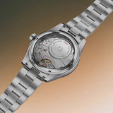 Orologio Oris ProPilot Calibre 111 bracciale acciaio fondello con movimento a vista
