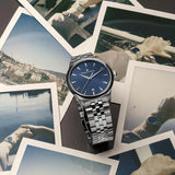 Orologio Maurice Lacroix 1975 Blu Quartz 39m ambientato